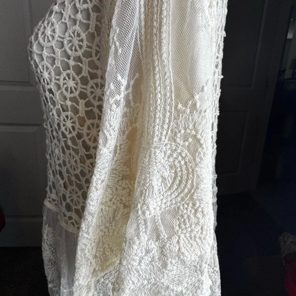 Tea n Rose Edwardian Inspired Elegant Lace and Crochet Maxi Dress in Cream,Large - Picture 5 of 17